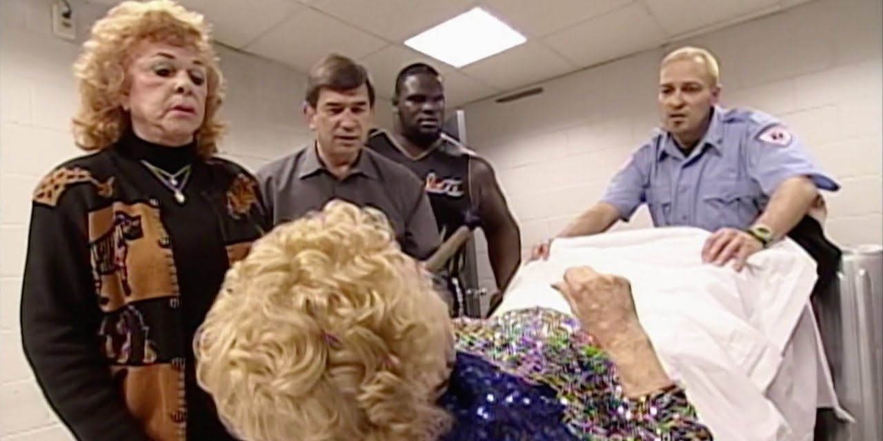 Mae Young giving birth to a hand 