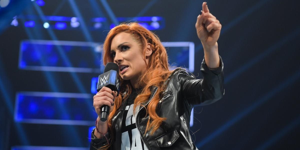 5 Things Becky Lynch Does Better Than Charlotte Flair (& 5 Charlotte Is ...