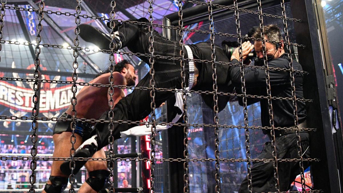 The 15 Best Elimination Chamber Matches, According To Dave Meltzer