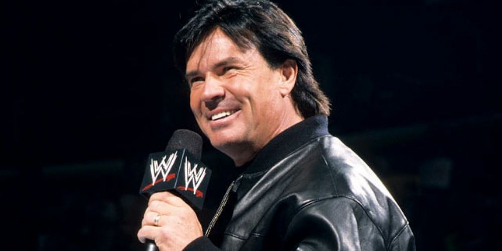 Eric Bischoff on the mic