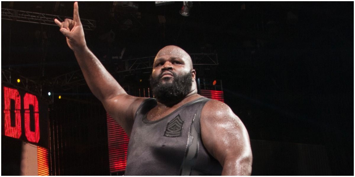 Mark Henry pointing to air