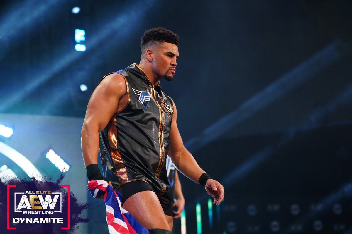Former Olympic boxer Anthony Ogogo makes his way to the ring on AEW Dynamite 05/19/2021