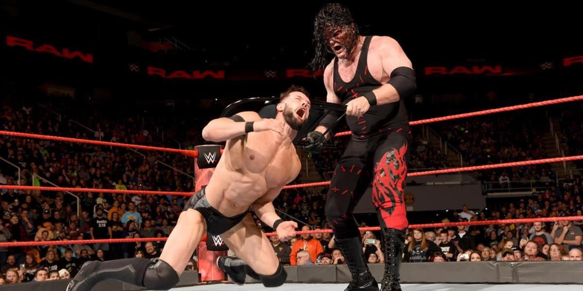 Kane vs Finn Balor