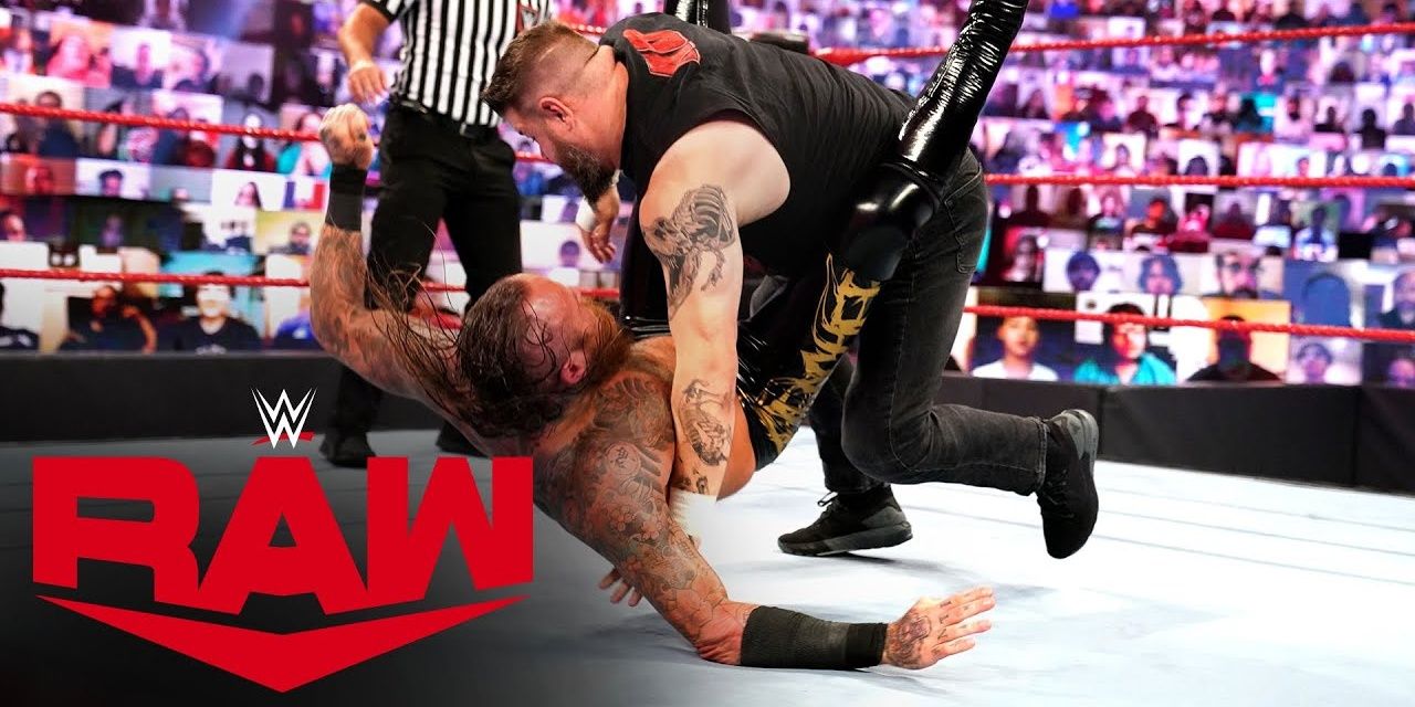 Aleister Black wrestling Kevin Owens on Raw