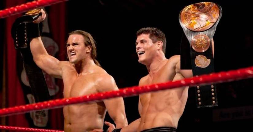 10 Differences Between Cody Rhodes In AEW & WWE