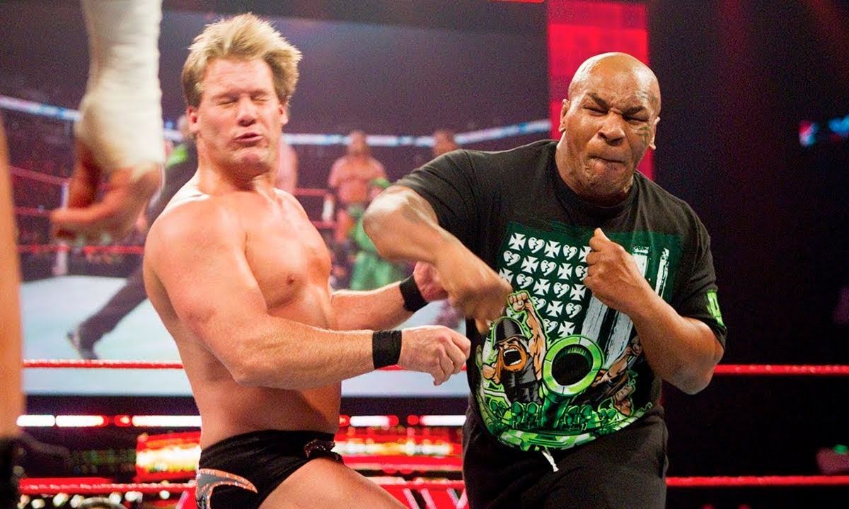 MIKE TYSON IN RAW 2010
