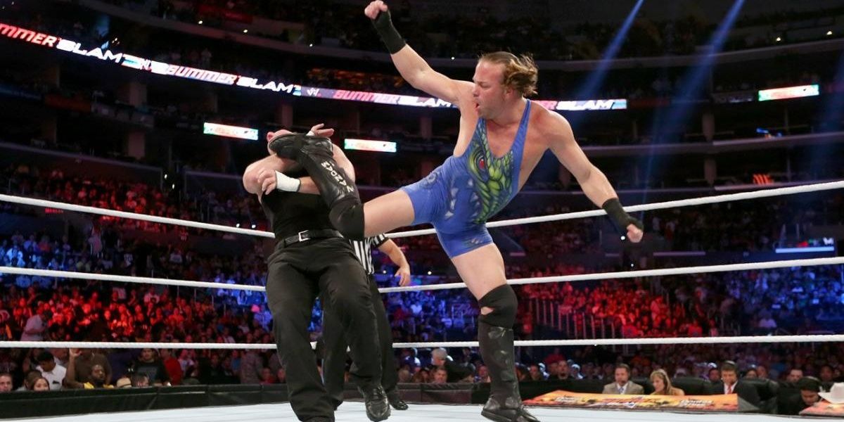 RVD kicking Dean Ambrose in the face at SummerSlam 2013 