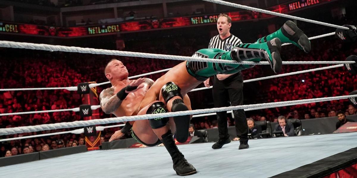Randy Orton draped DDT 