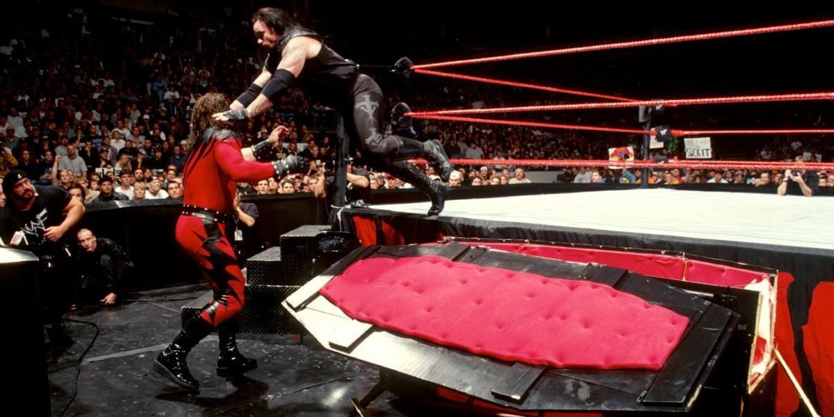 Undertaker v Kane Raw 1998