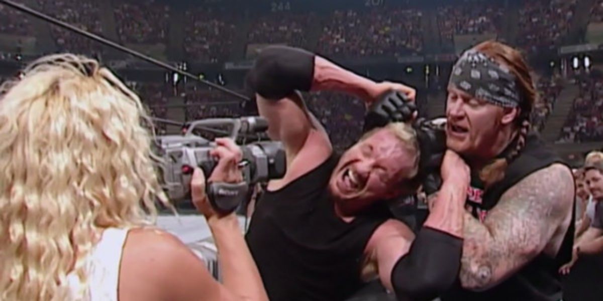 Undertaker Grabbing DDP By His Hair