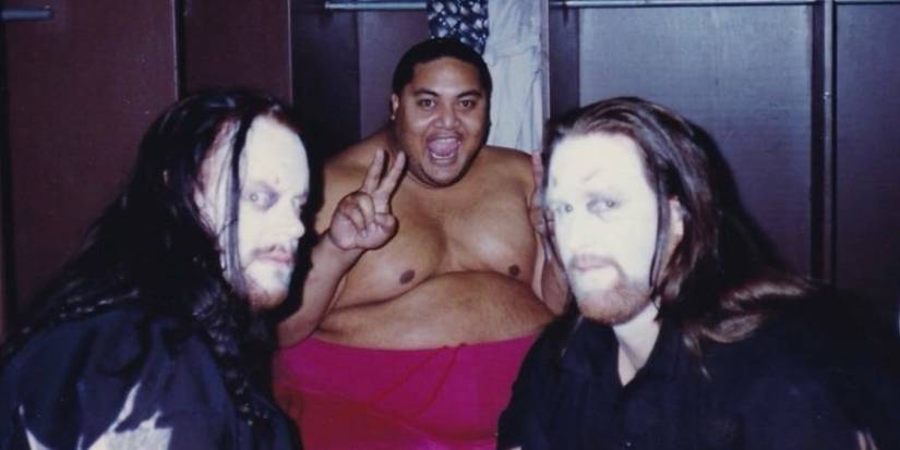 The Underfaker & 10 Other Wrestling Imposters