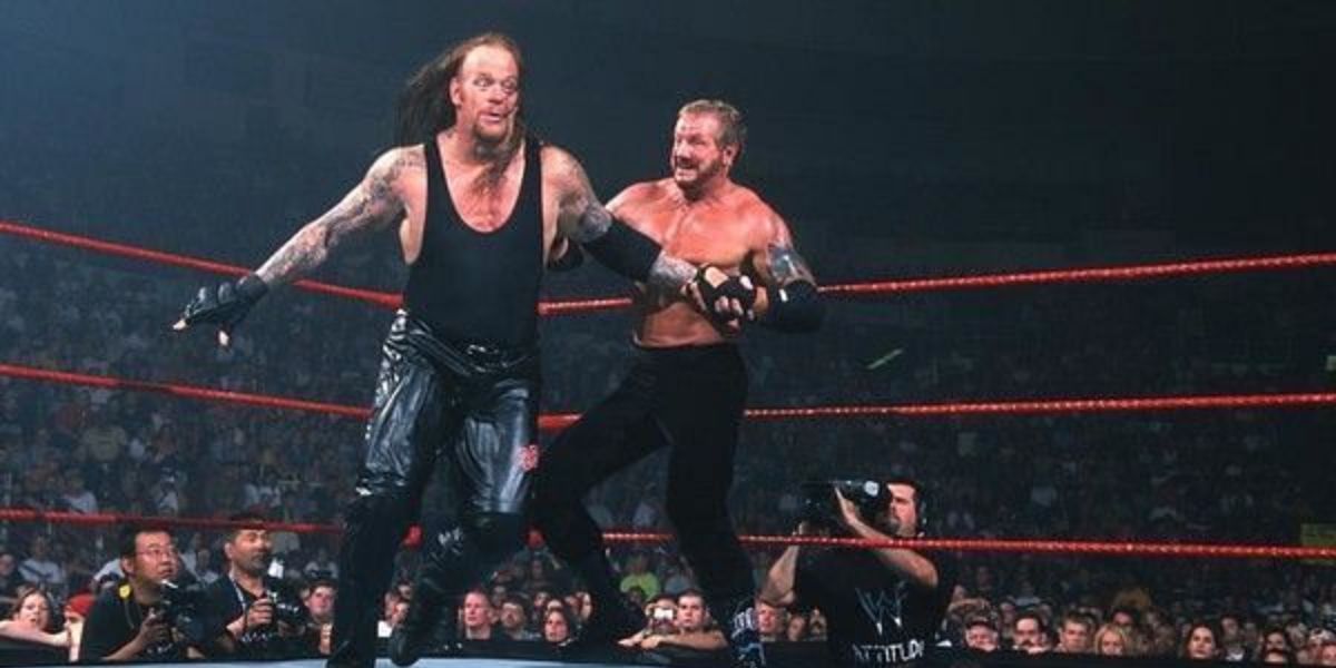 Undertaker and DDP fighting
