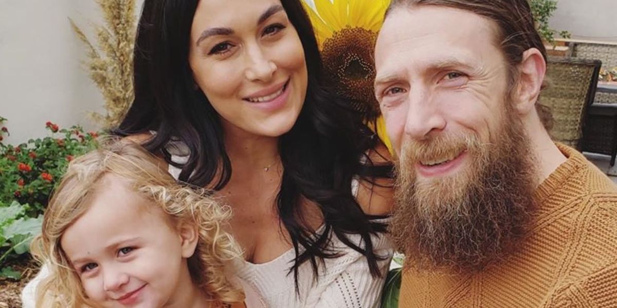 Brie Bella: Age, Height, Relationship Status And Other Things To Know ...