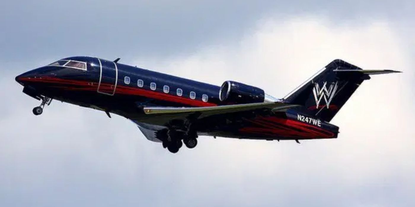 WWE plane in flight