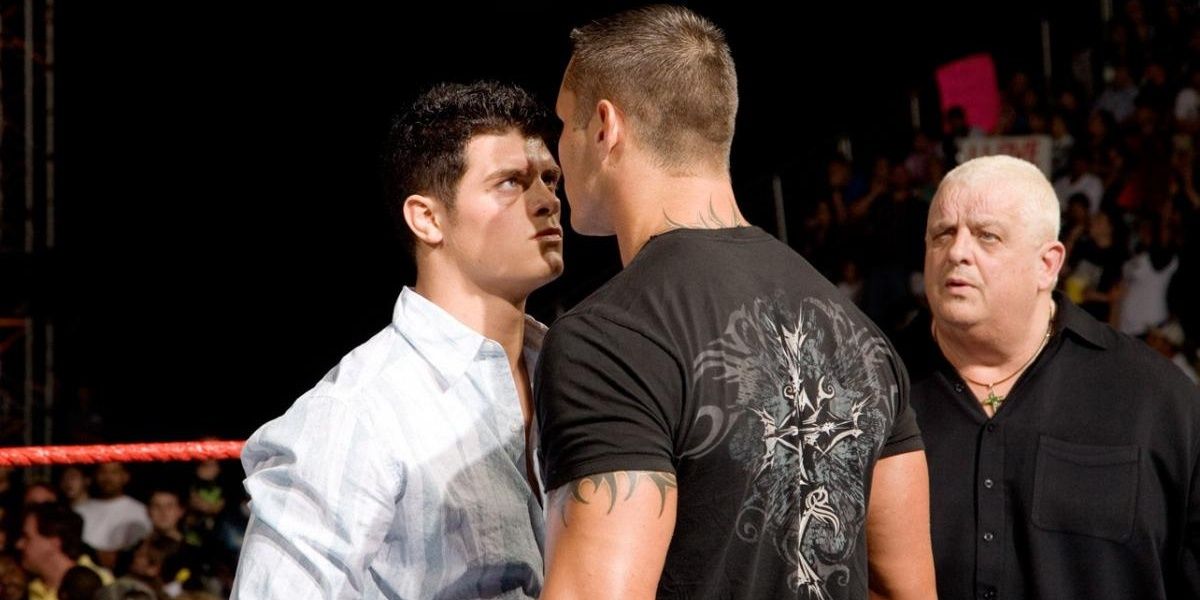 Cody Rhodes faces off with Randy Orton as his father watches on Cropped