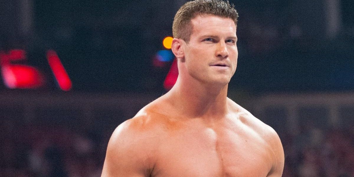 Dolph Ziggler with brown hair