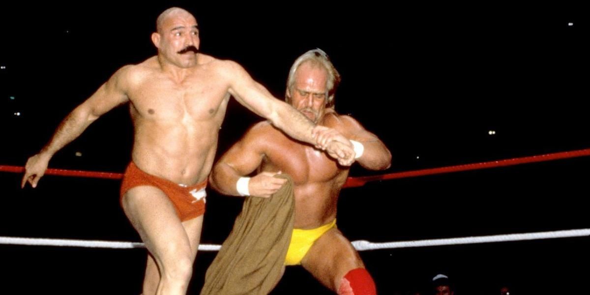 Hulk Hogan v The Iron Sheik January 23, 1984 Cropped