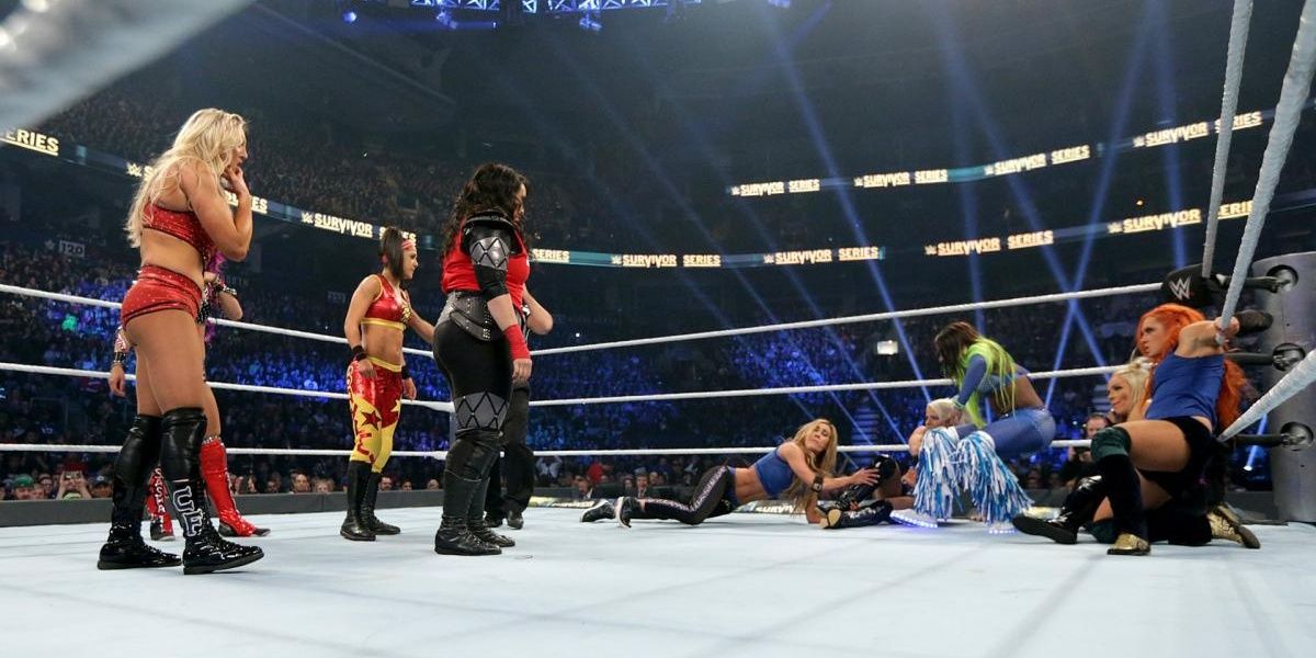 Team Raw v Team SmackDown Survivor Series 2016 Cropped