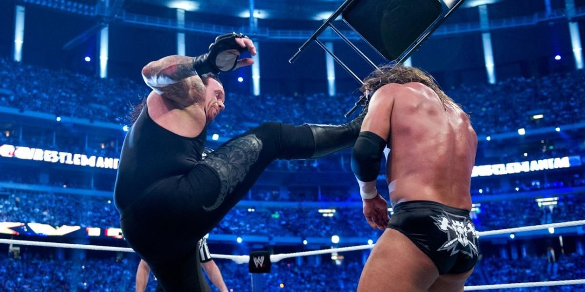 The Undertaker v Triple H WrestleMania 27 Cropped