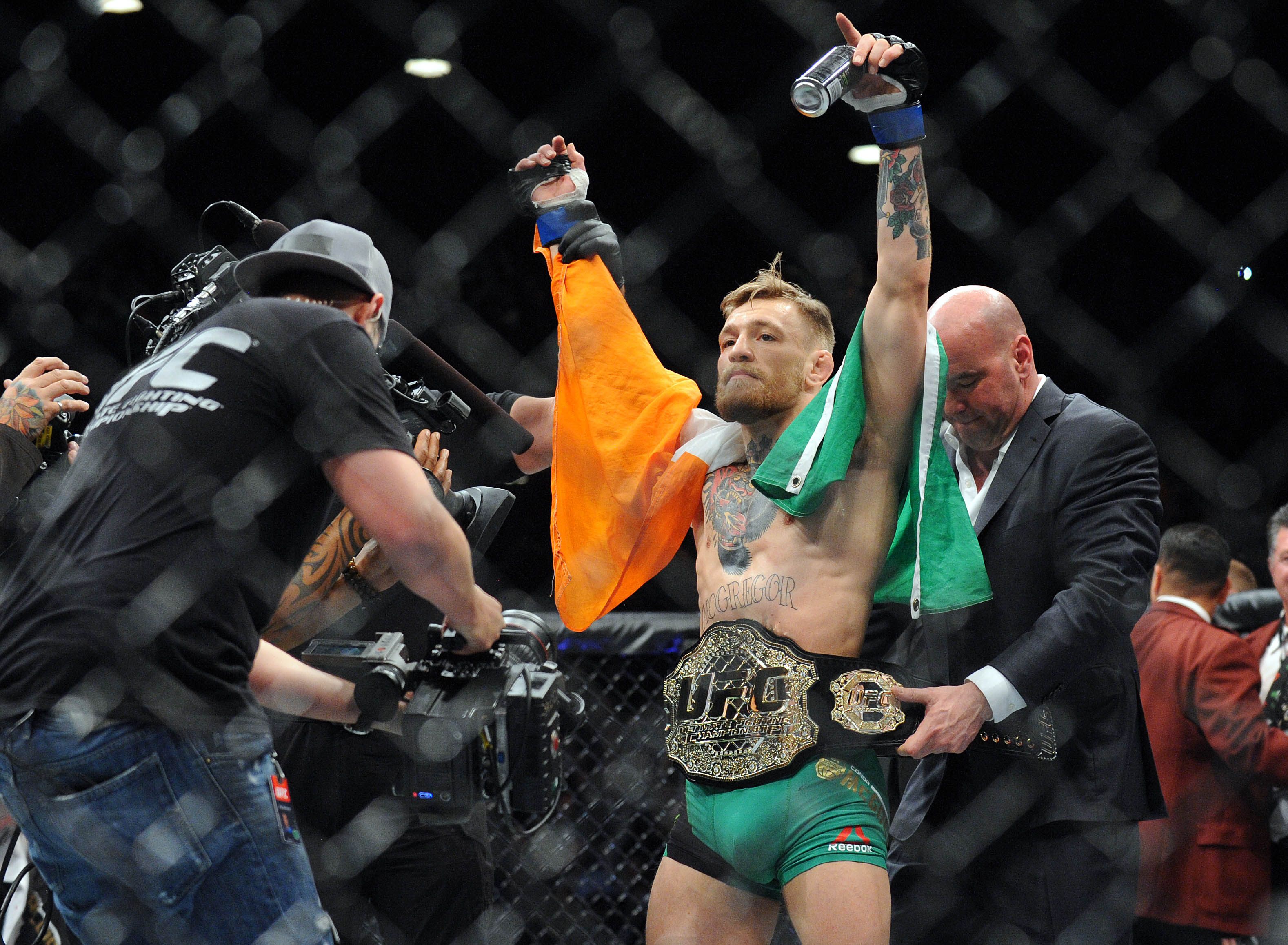 Conor McGregor UFC 194
