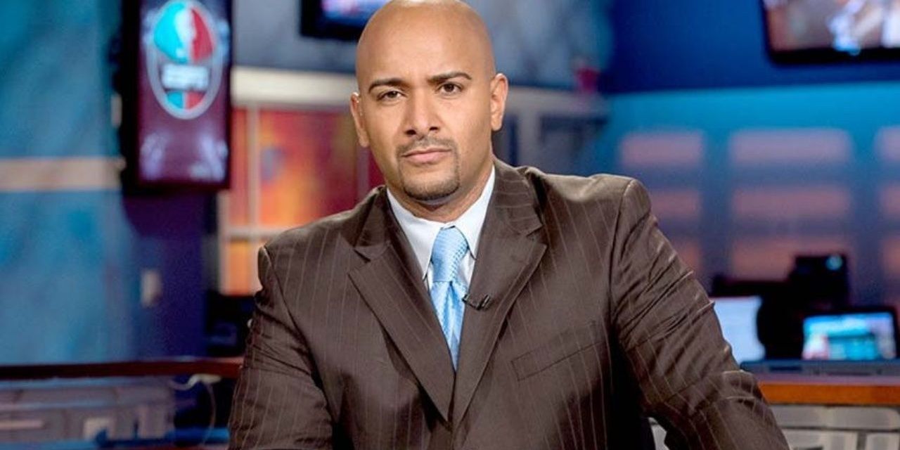 Jonathan Coachman as a broadcaster Cropped