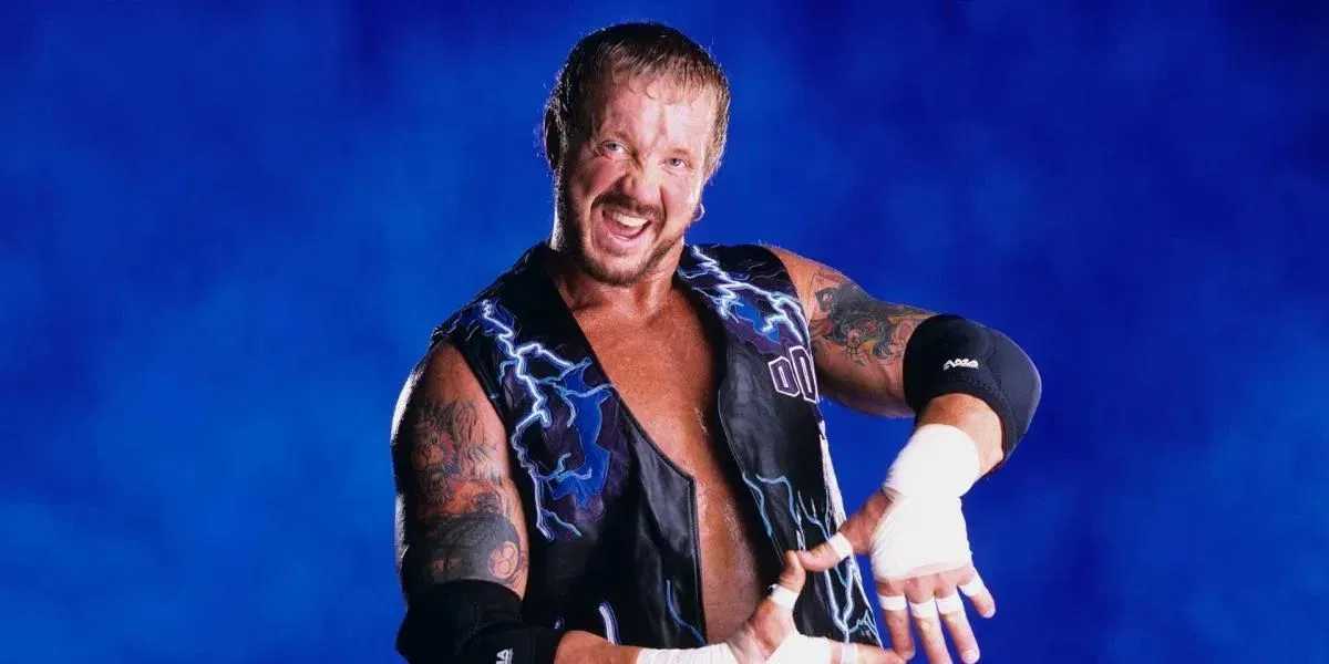 Wrestling Legends Who Switched Promotions (& Flopped)