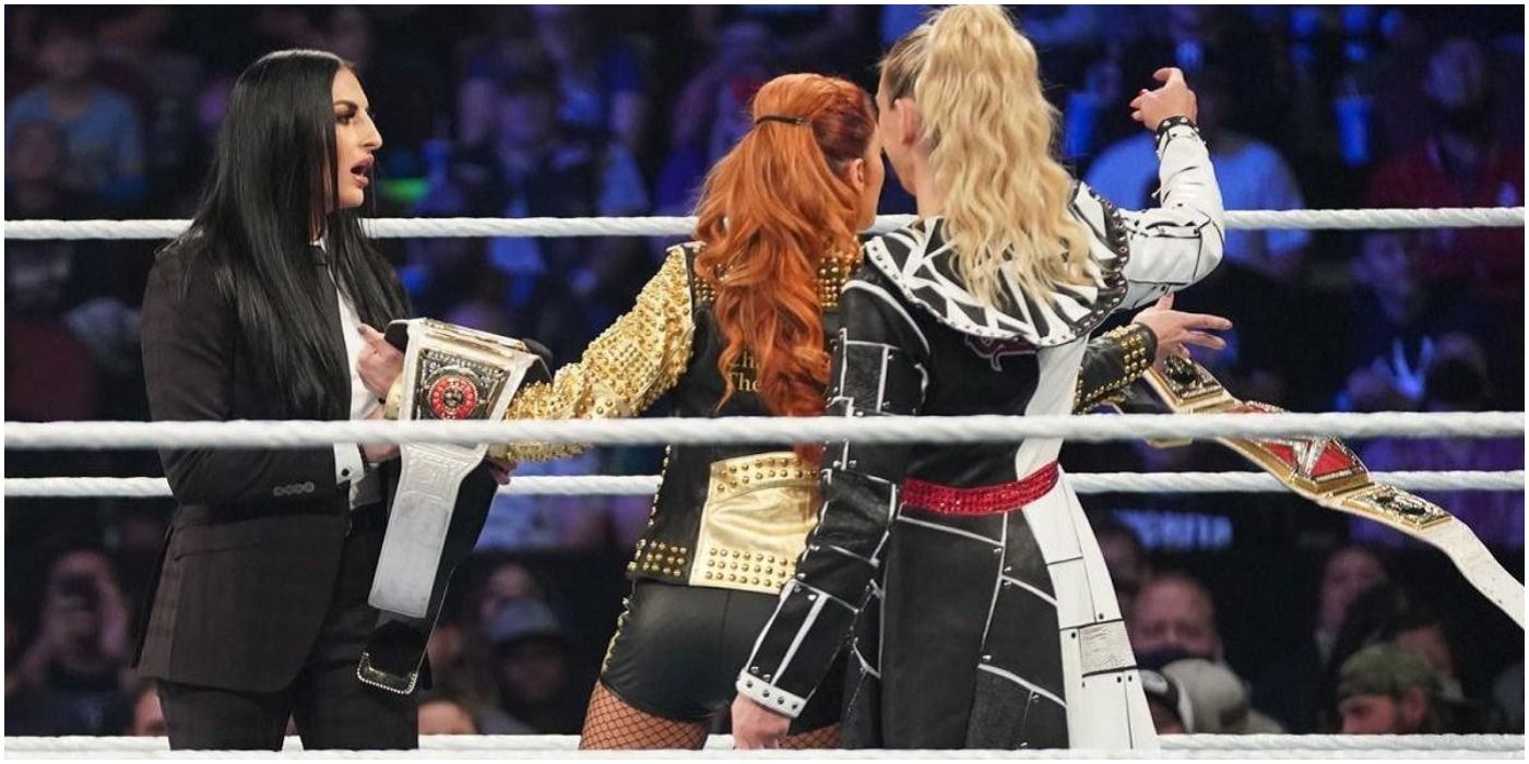 Charlotte Flair Becky Lynch Title Exchange Swap