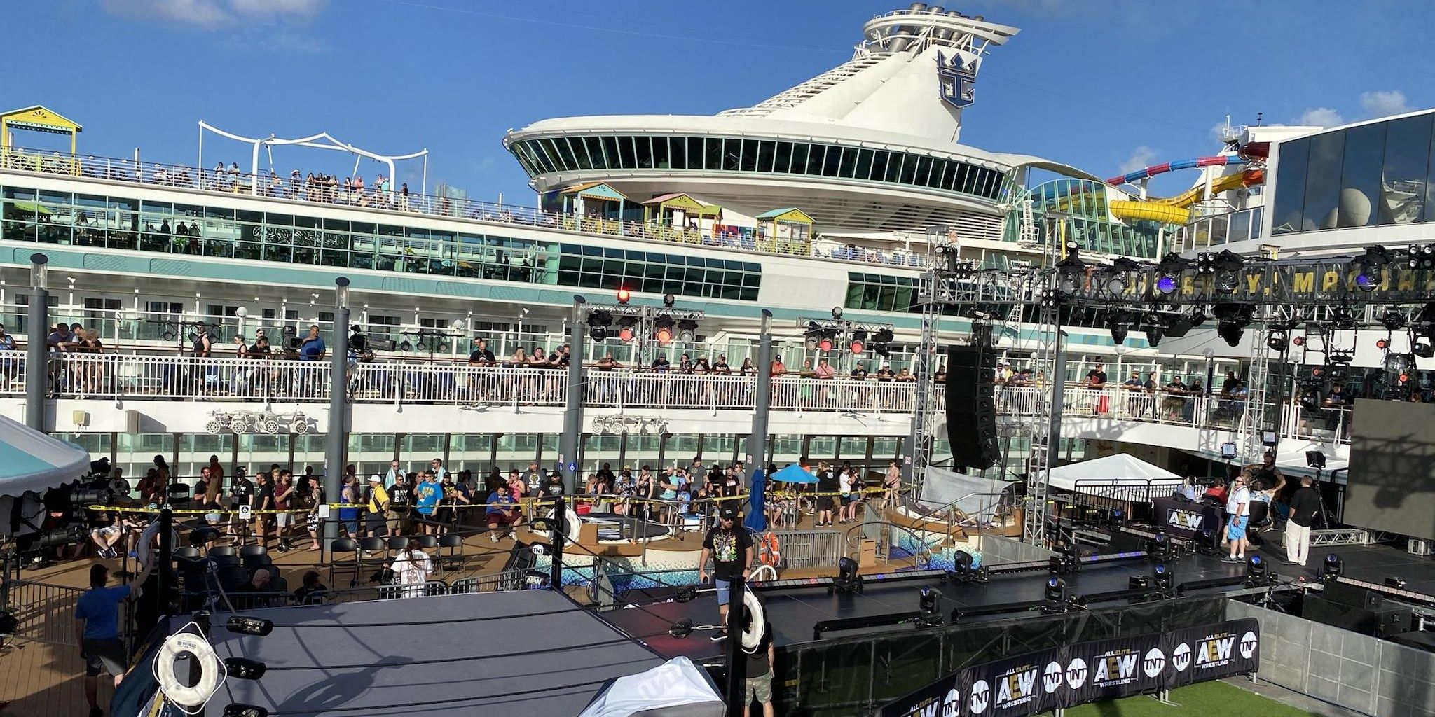 8 Things You Didn't Know Happened On The Chris Jericho Cruise