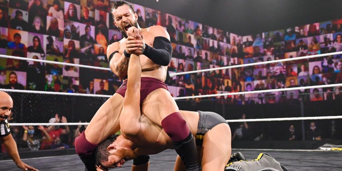 Finn Balor wrestling Kyle O'Reilly Cropped