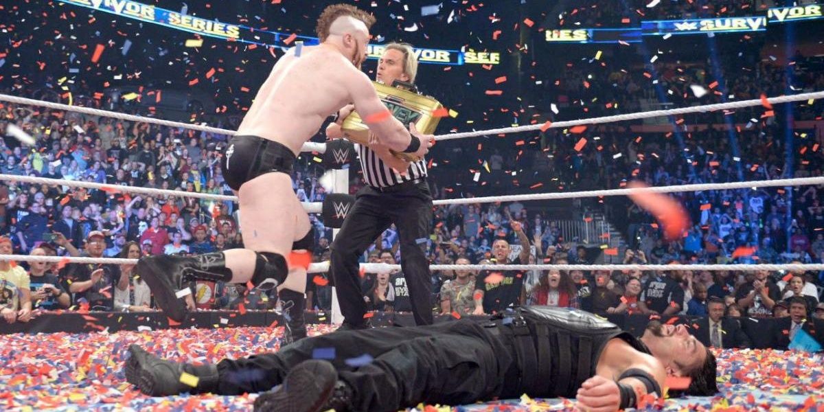 Roman Reigns v Sheamus Survivor Series 2015 Cropped