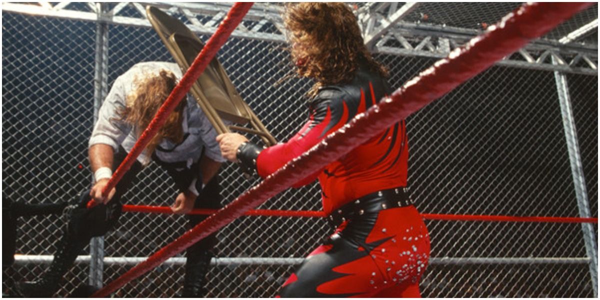 8-wwe-matches-where-someone-landed-on-thumbtacks
