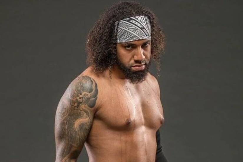 10 AEW Wrestlers Who Are Always Around But Aren't Officially Signed