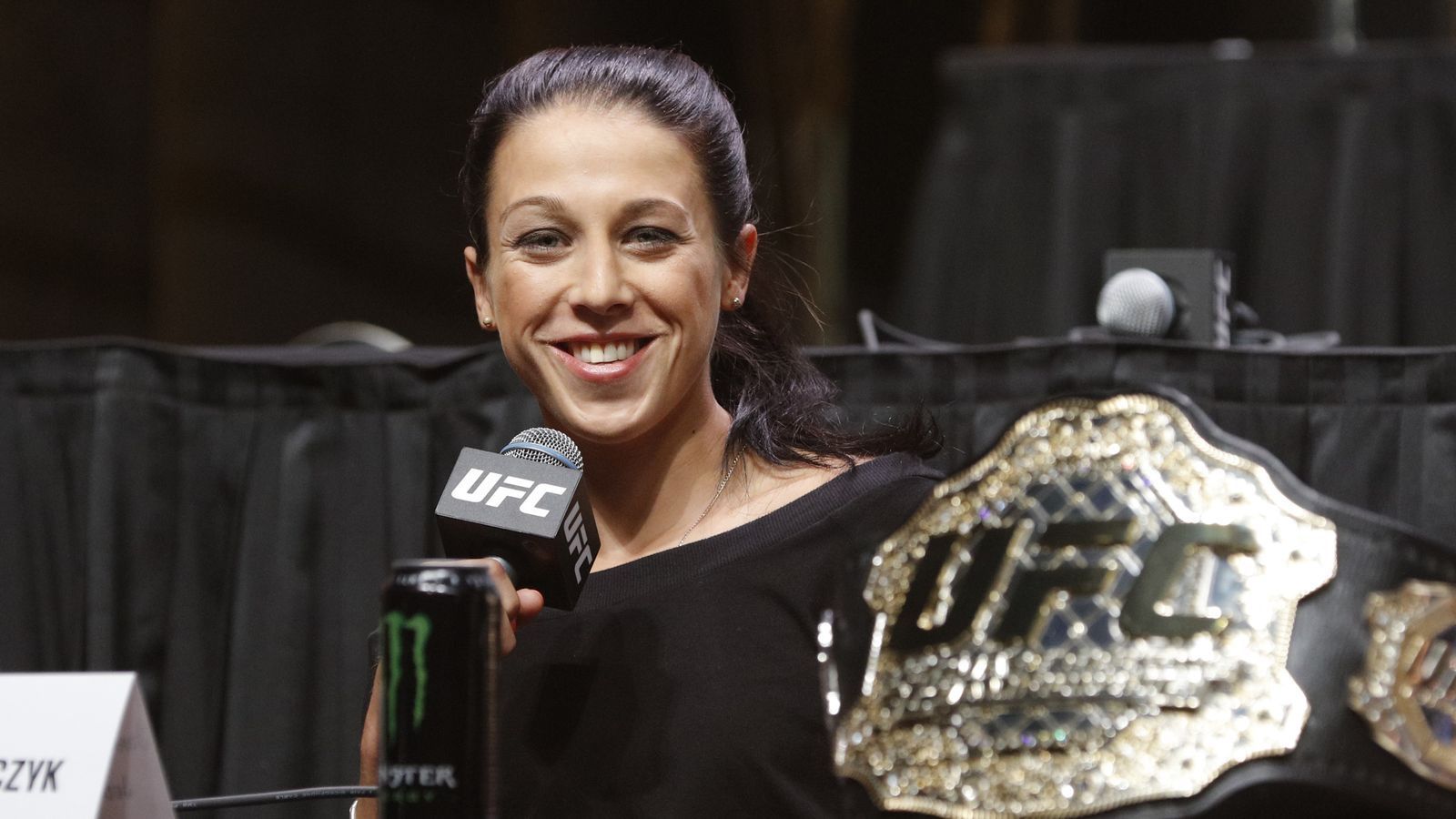 10 Best UFC Women's Champions Ever, Ranked By Skill