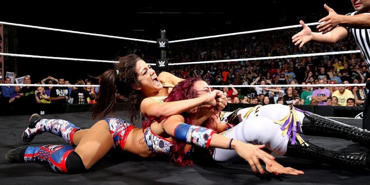 Bayley Vs Sasha Banks NXT