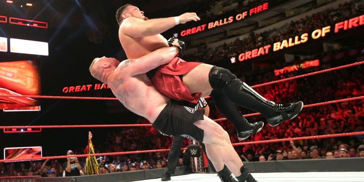 Brock Lesnar v Samoa Joe Great Balls of Fire 2017 Cropped