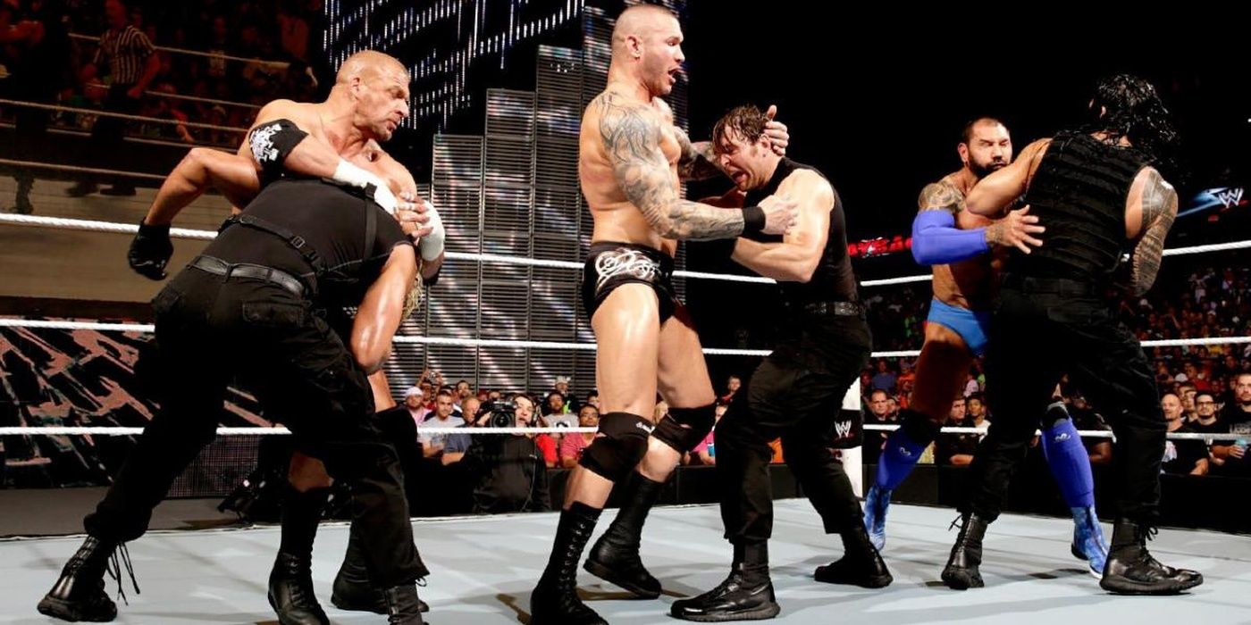 The Shield Vs Evolution Payback 2014 Cropped