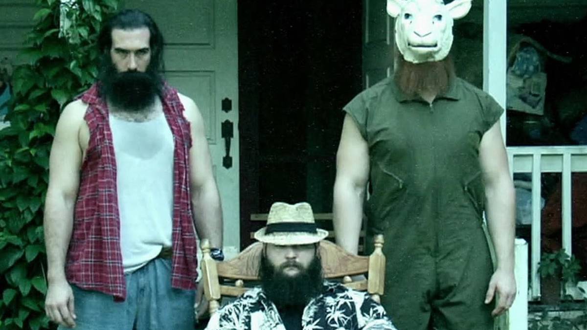 Wyatt Family Reunites In Fresh Photo