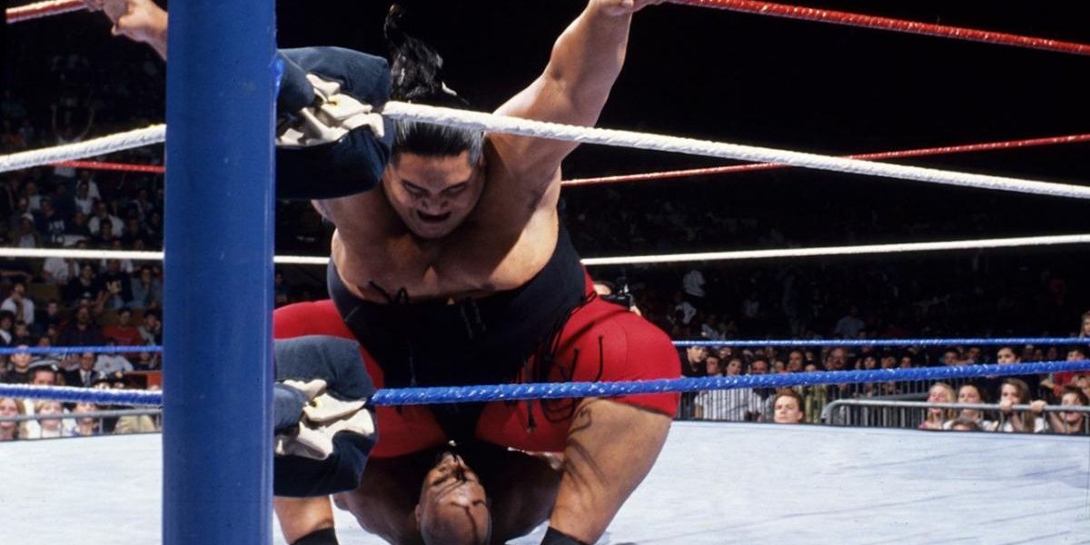 Yokozuna v Virgil Survivor Series 1992 Cropped