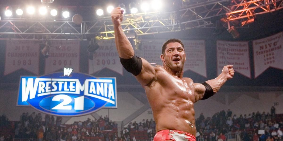 Batista celebrates his victory at the 2005 Royal Rumble