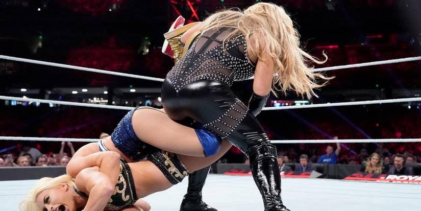 18 Longest Times In A WWE Royal Rumble Match, Ranked