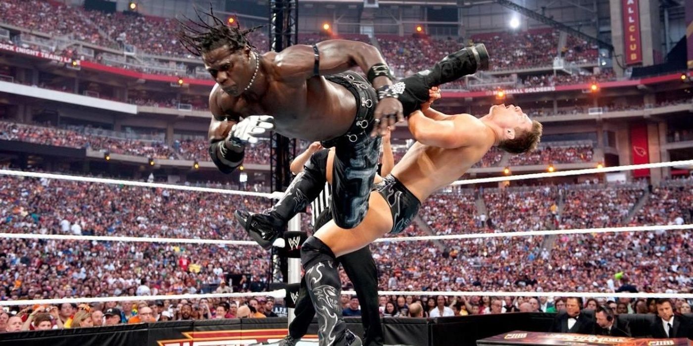 R-Truth At WrestleMania 26 Cropped