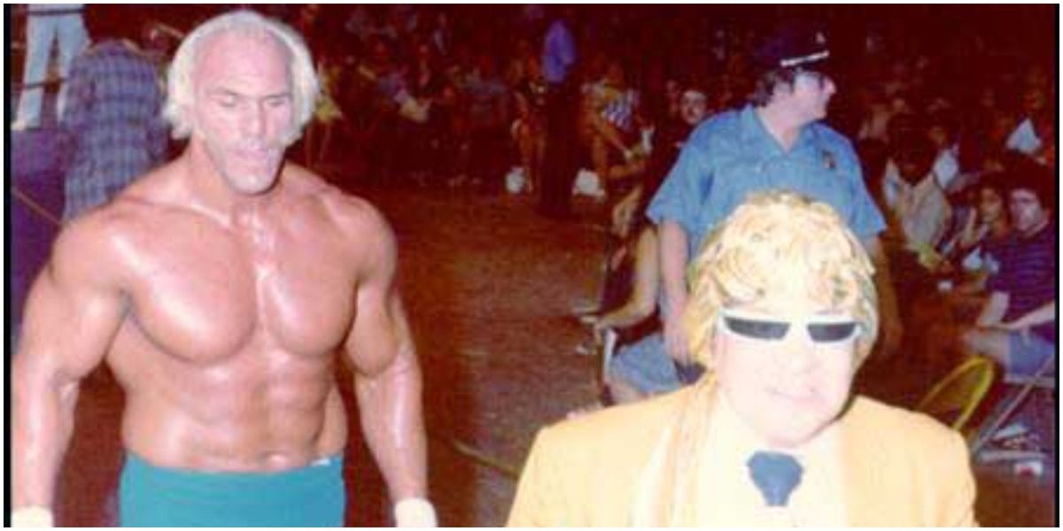 Superstar Billy Graham walking to the ring