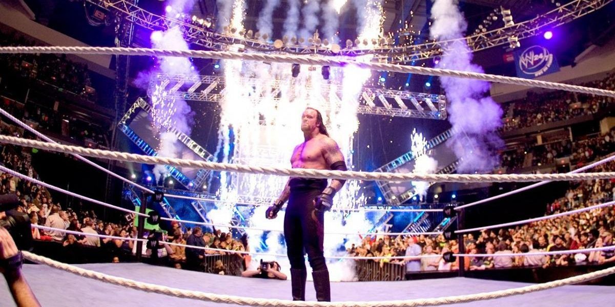 Undertaker-Royal-Rumble-2007-Cropped-1