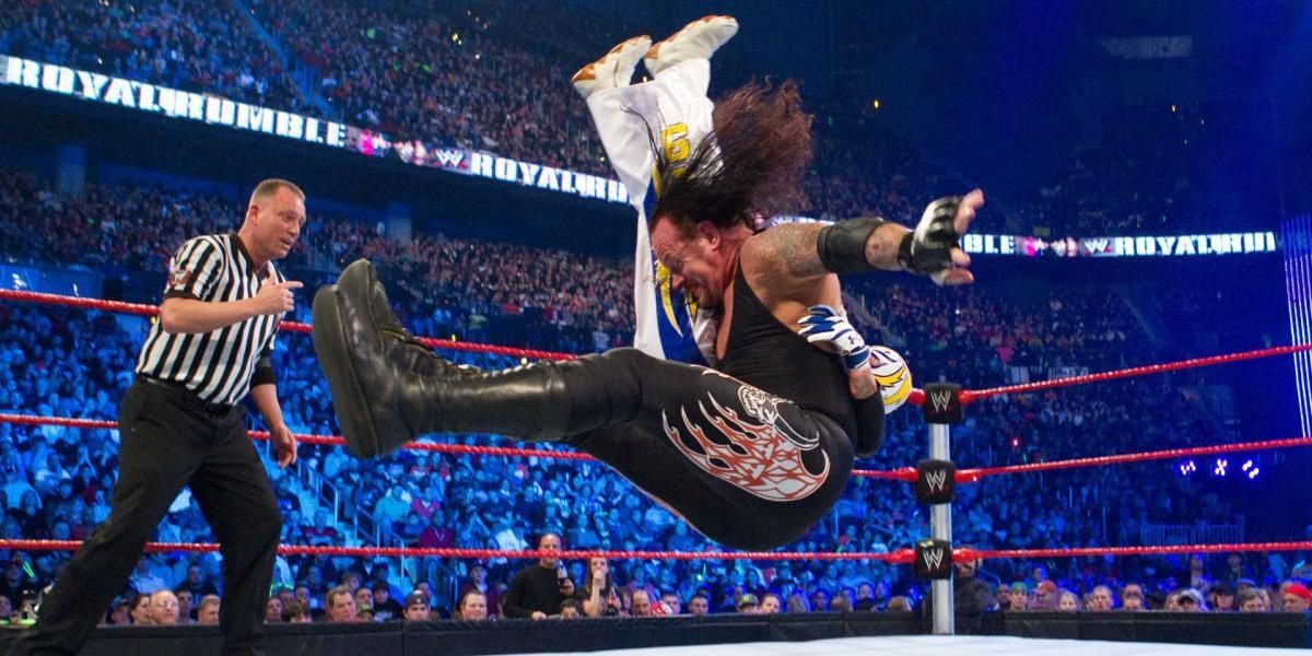 Undertaker v Rey Mysterio Royal Rumble 2010 Cropped