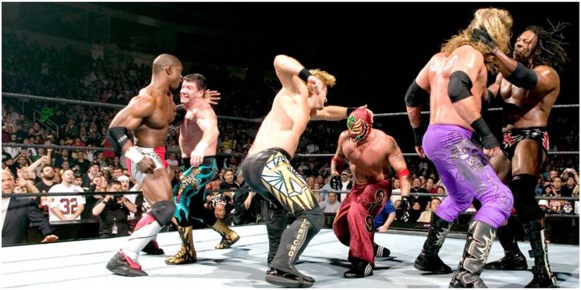 10 Wrestlers With The Most Royal Rumble Appearances (Without Winning)