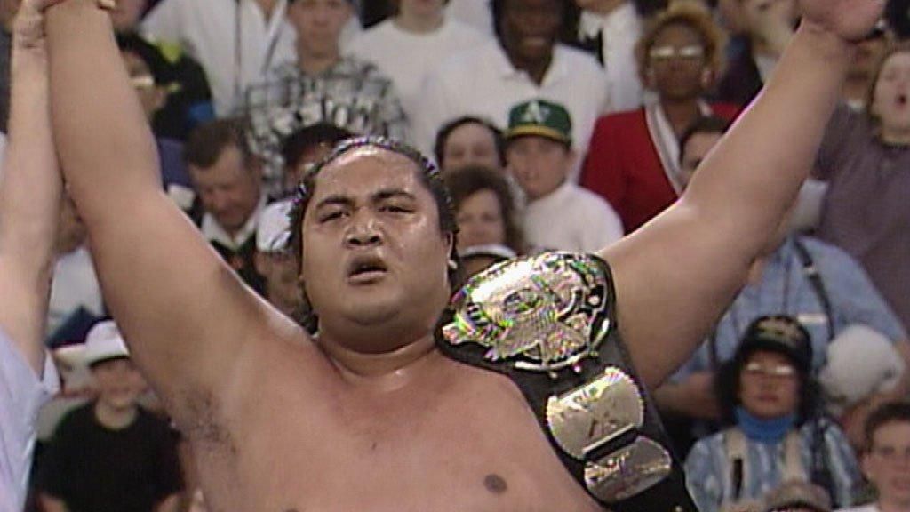 Yokozuna wins the WWE Championship at WrestleMania 9