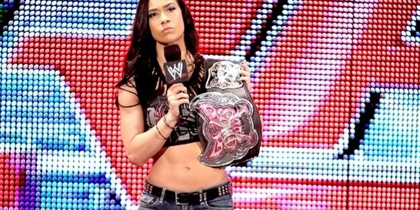 7 Things WWE Wants You To Forget About AJ Lee