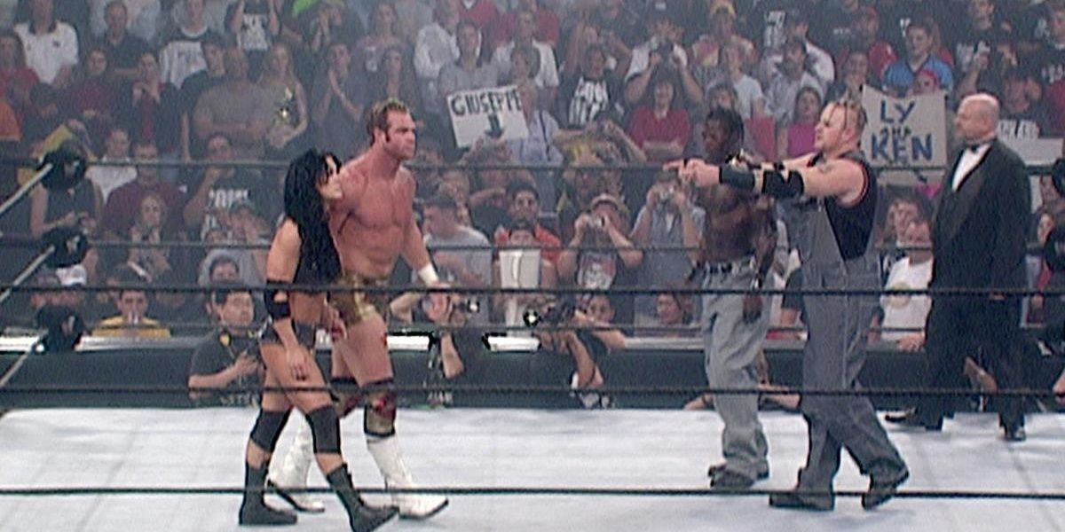 Chyna, Billy Gunn, Road Dogg & K-Kwik v The Radicalz Survivor Series 2000 Cropped