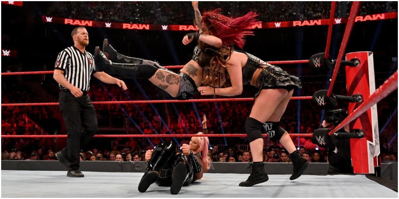 Riott Squad vs Ronda Rousey & Natalya