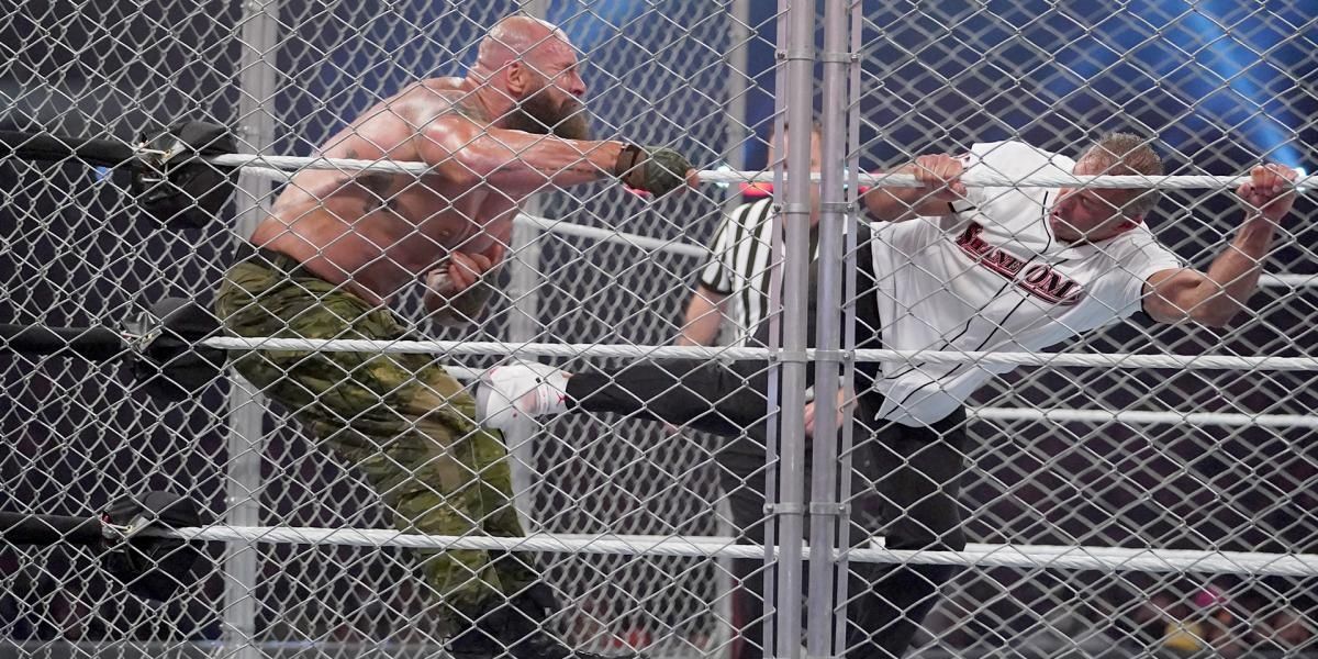Braun Strowman v Shane McMahon WrestleMania 37 Cropped
